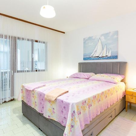 Apartments By The Sea Okrug Gornji, Ciovo - 1069 Trogir Extérieur photo
