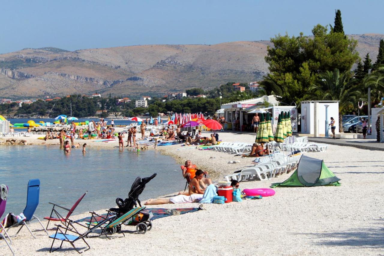Apartments By The Sea Okrug Gornji, Ciovo - 1069 Trogir Extérieur photo